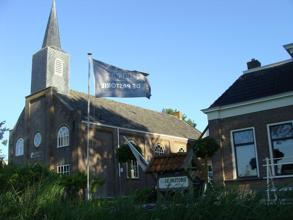 B&B De Pastorie Bij Dokkum Reitsum Exteriér fotografie